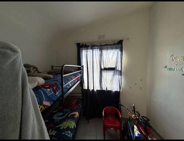 2 BEDROOM HOUSE FOR SALE IN THE CONIFERS